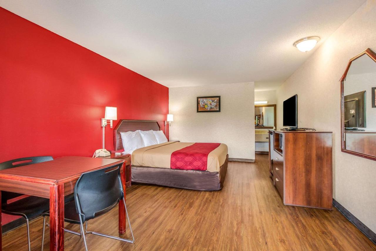 Economy Hotel