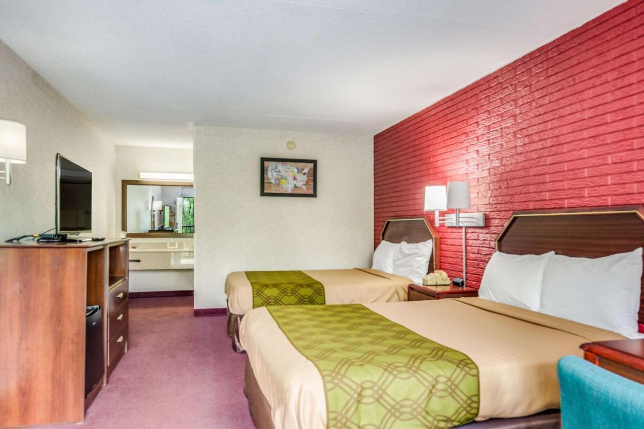 Hotel Economy